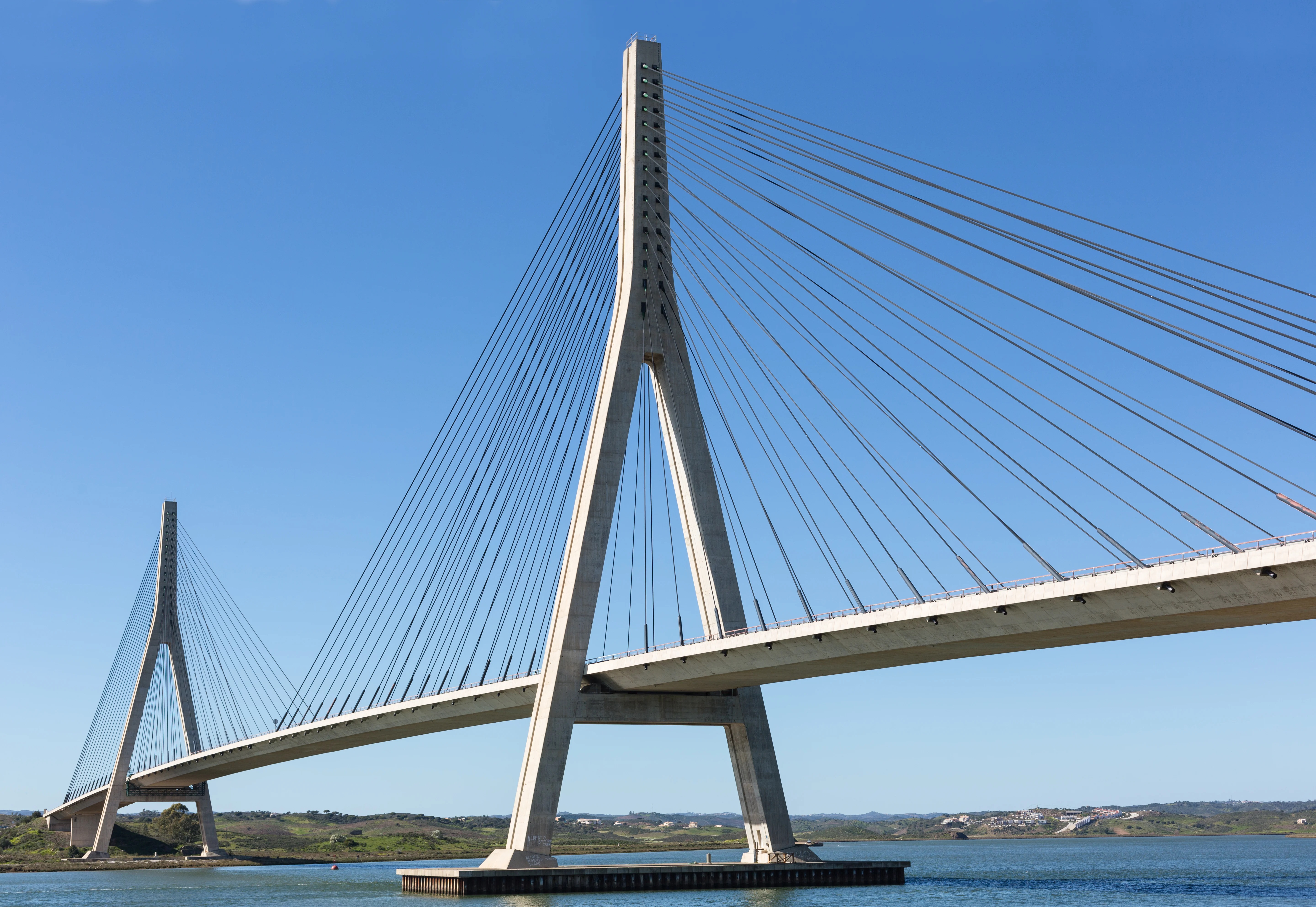 솔루션 | 사장교 (Cable Stayed Bridges)