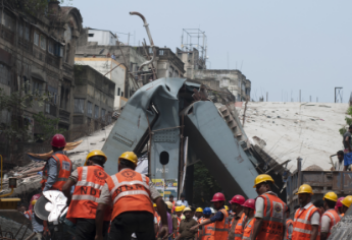 Buckling Assessment on Steel Bridge Flyover 352 X 240