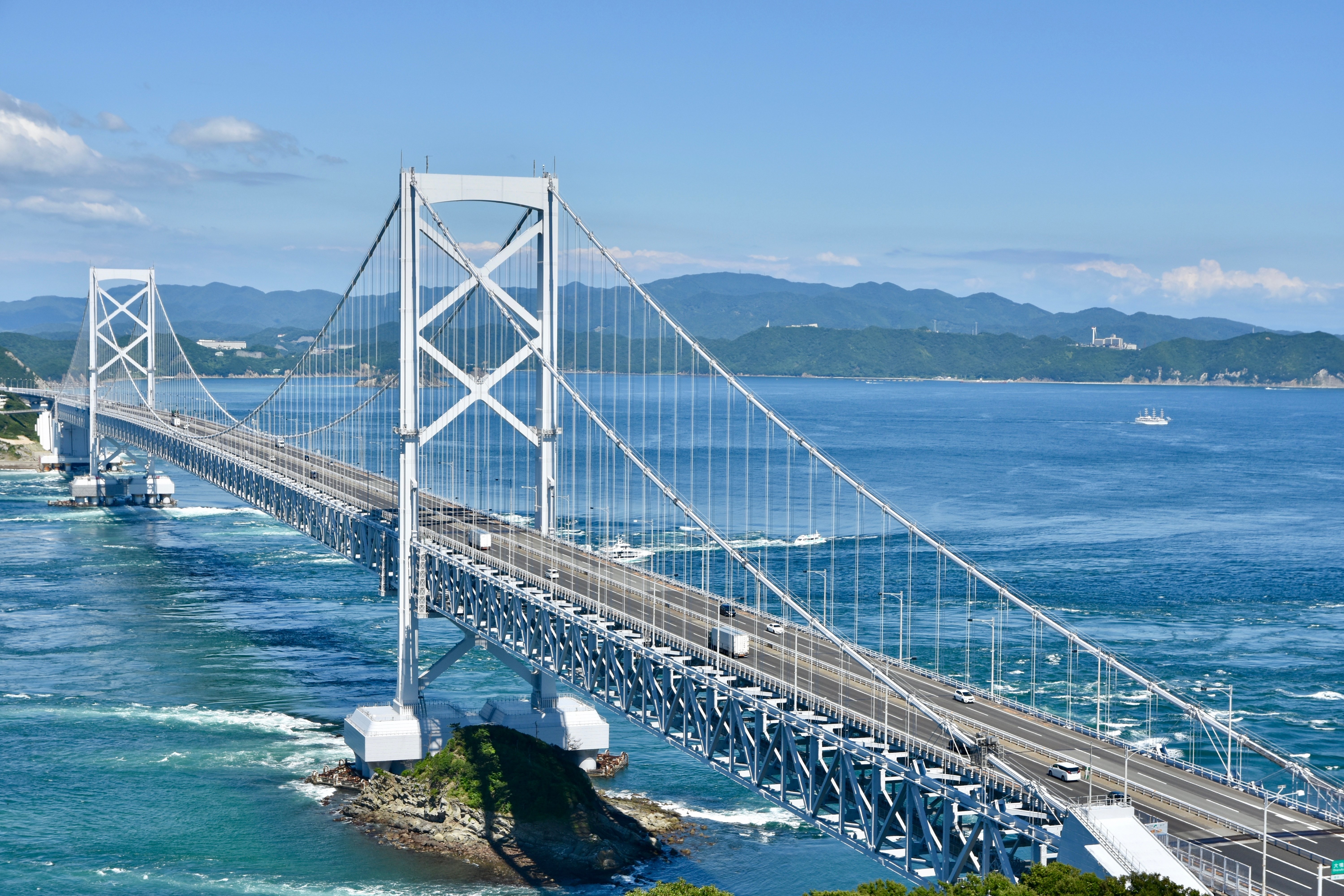 5.Onaruto Bridge