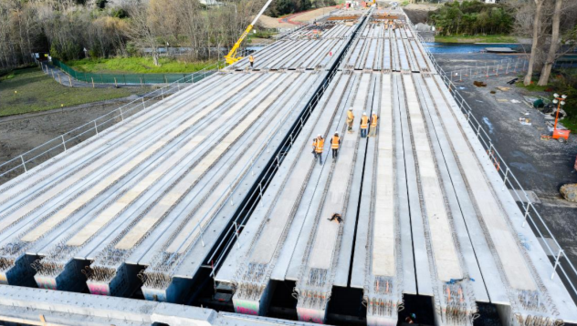 Figure 2. Construction of Super T-Girder Bridge