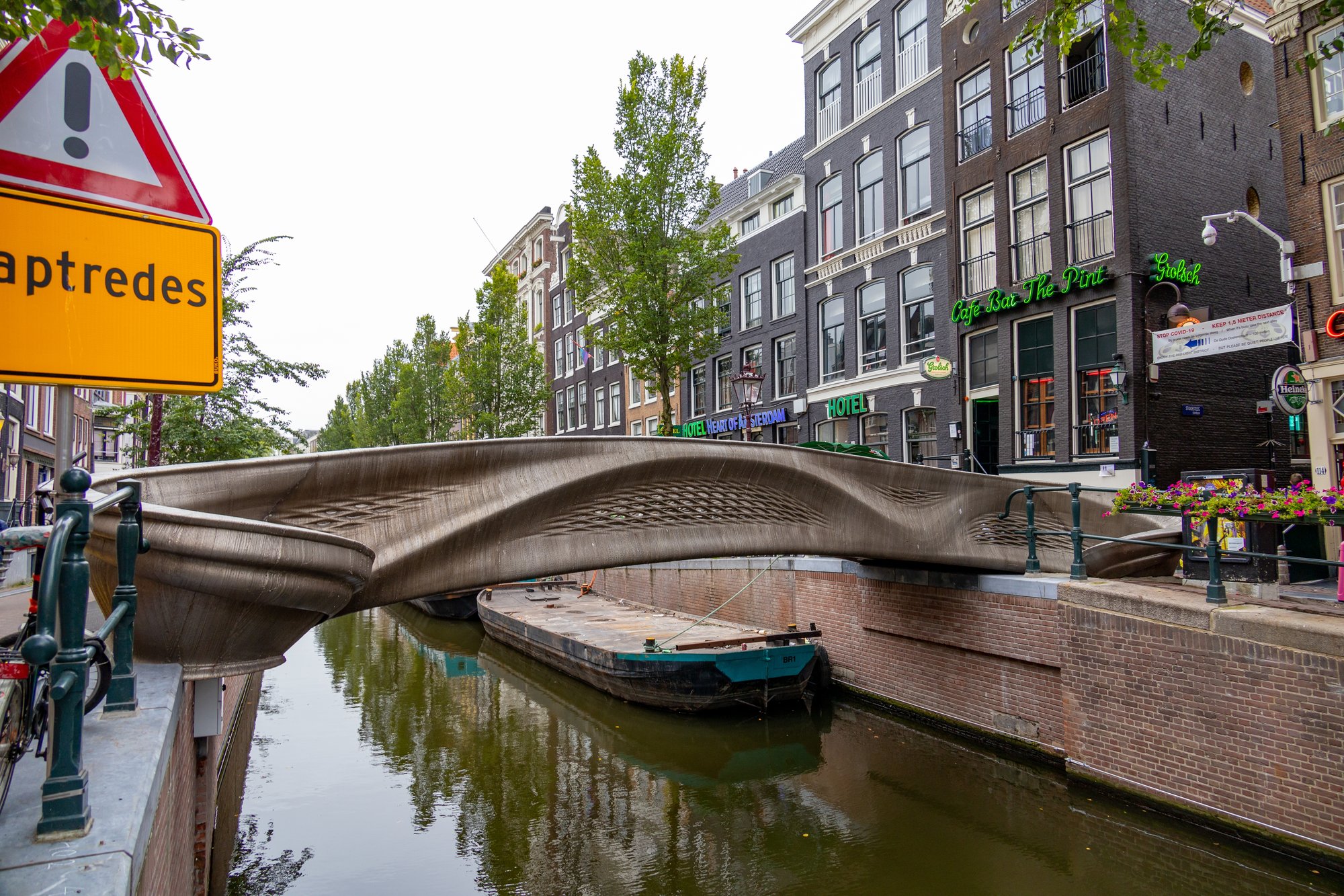 Longest 3D-printed steel bridge