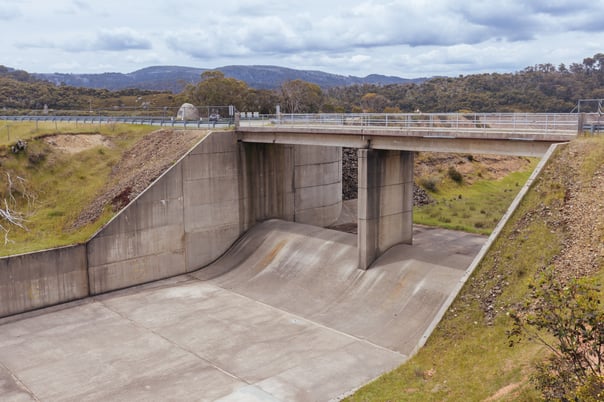 tooma-dam-in-new-south-wales-australia-2023-11-27-05-12-16-utc