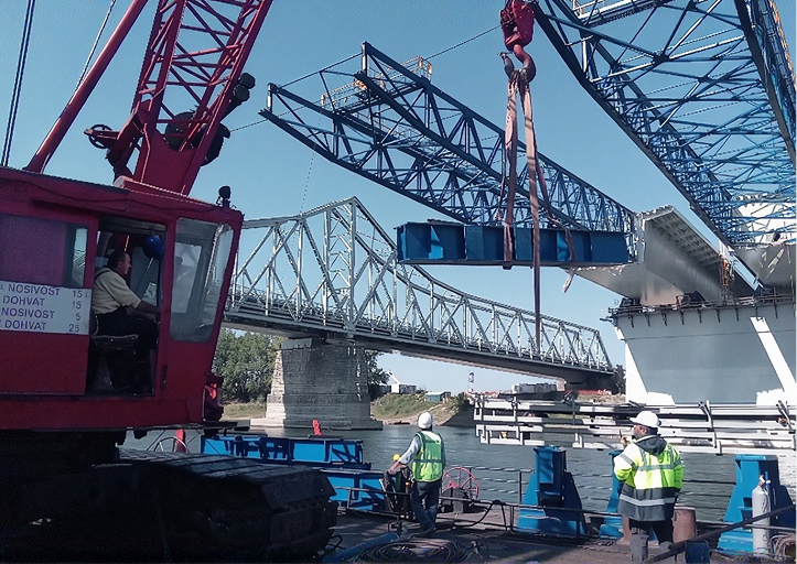 Incremental Launching Method of Steel Box Girder Bridge — photo 1